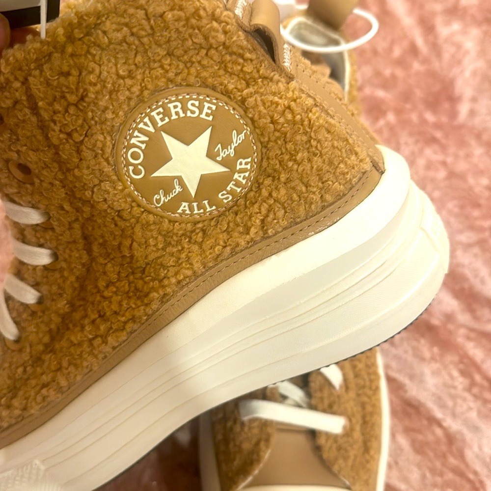 Winter soft fuzzy Converse